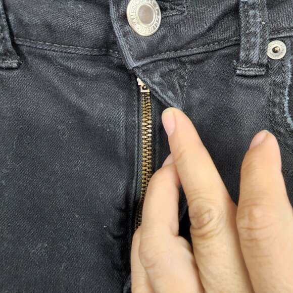 American Eagle Outfitters Shorts Womens 10 Black Hi-Rise Festival Cut Off Jorts - Picture 2 of 10